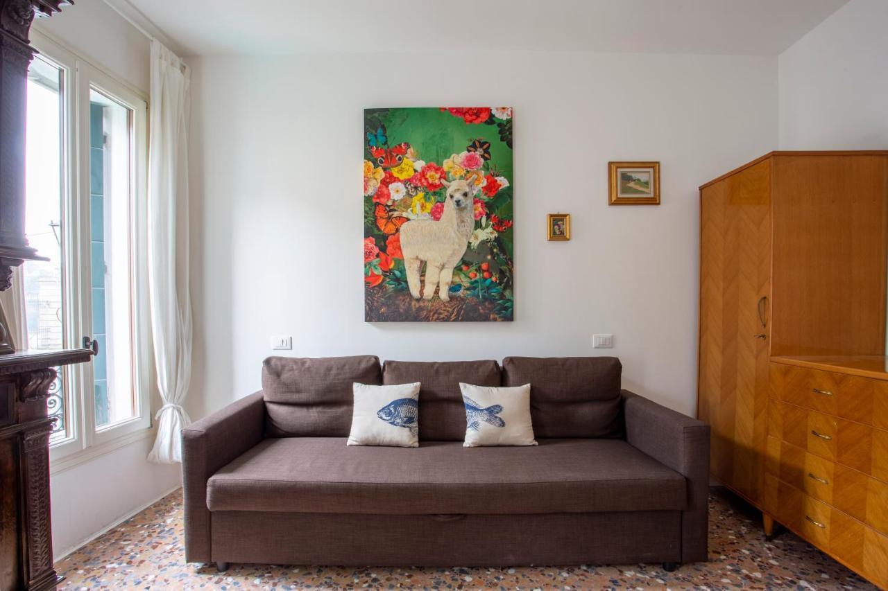 Biennale Giardini Apartment Venice Exterior photo