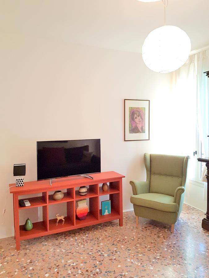 Biennale Giardini Apartment Venice Exterior photo